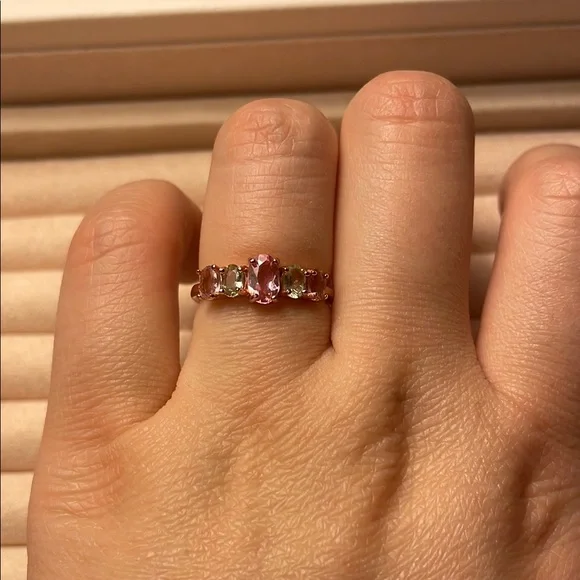 Elegant Pink and Green Tourmaline Ring - Picture 4 of 7